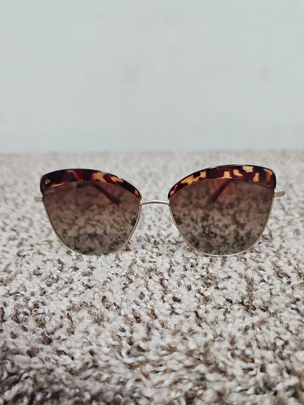 PRIVE REVAUX HEADS UP CATS EYE SUNGLASSES BFPM-08-205